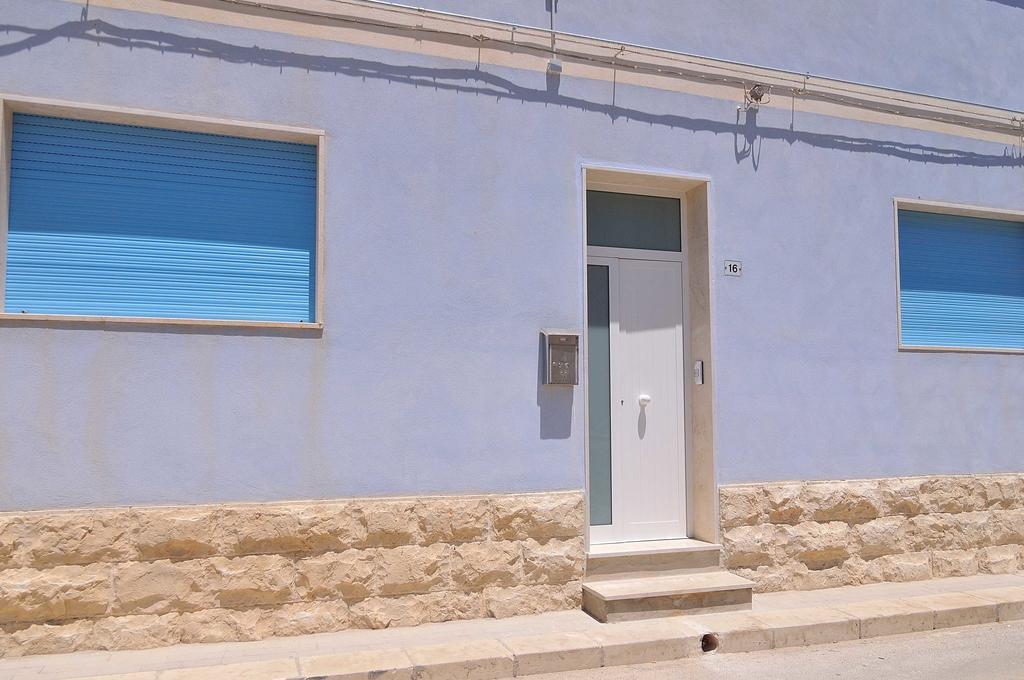 Delposto Marina Di Ragusa Exterior photo